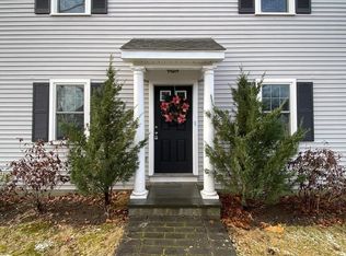 33 Stratford Rd, Natick, MA 01760