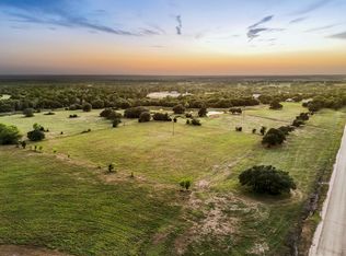 15 Round Top Rd, Round Top, TX 78954