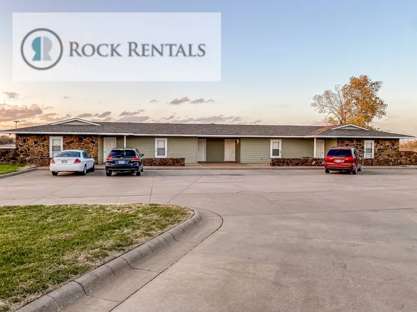 Prairie Grass Apartments North, 728 Crazy Horse Rd #1, Hutchinson, KS 67502