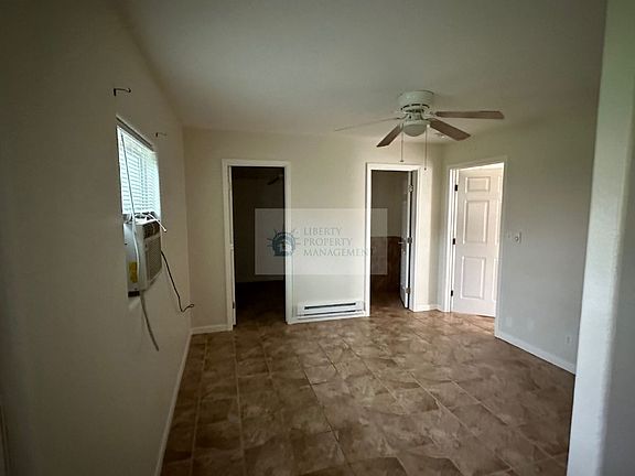 5th image of 325 1/2 Cypress St