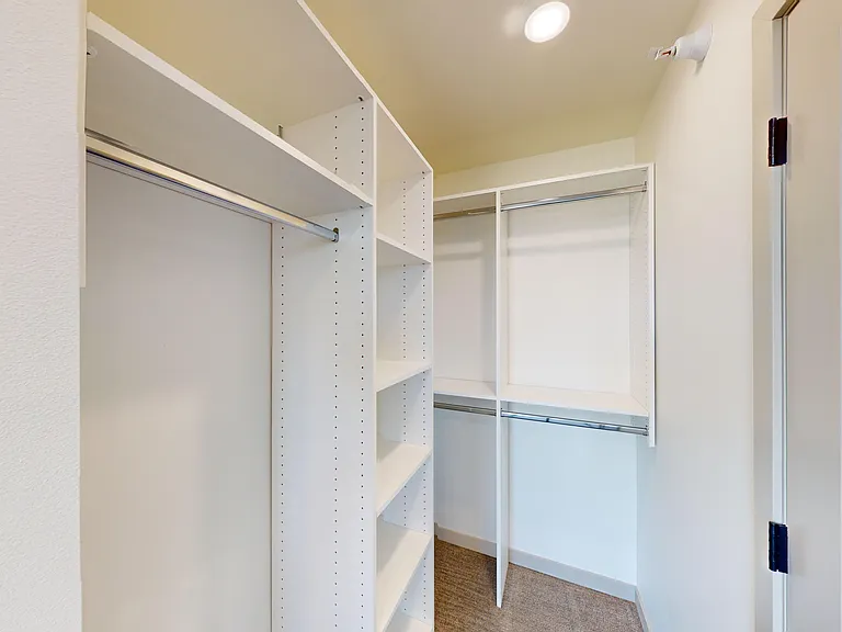 6004 S Coneflower Ave #201 — Photo 11