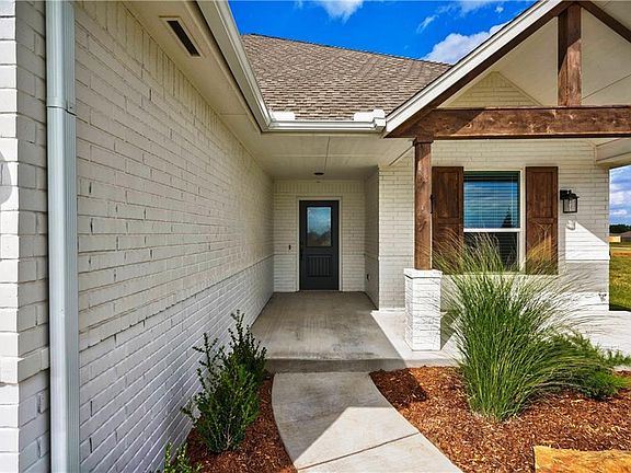 3rd image of 10809 NW 28th Ter