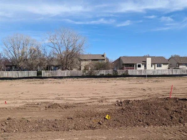 804 N Cedar Downs Cir, Wichita, KS 67235