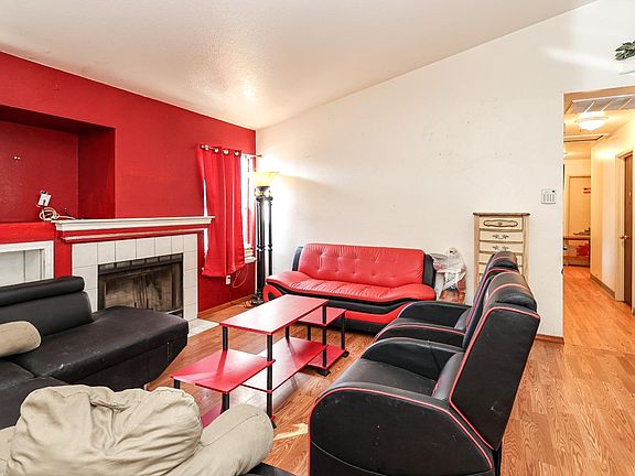4th image of 1011 Grackle Ct