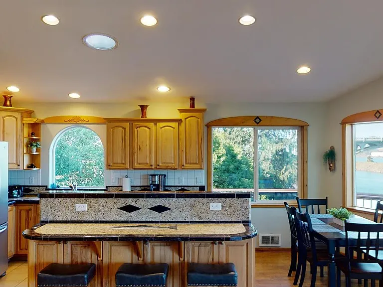 94451 Jerrys Flat Rd — Photo 75