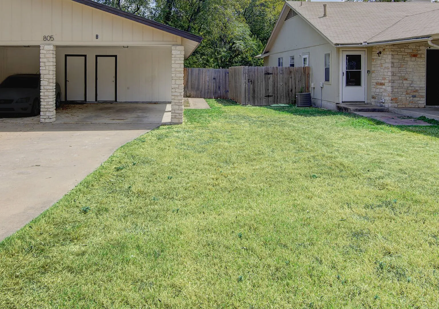 805 Sirocco Dr — Photo 1