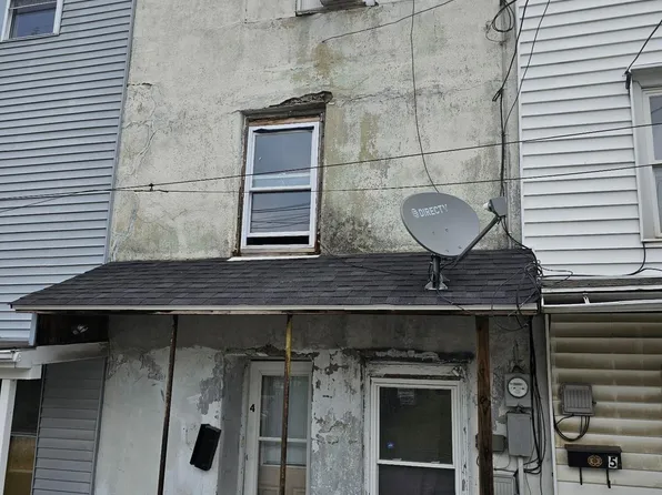 4 Cherry St, Tamaqua, PA 18252
