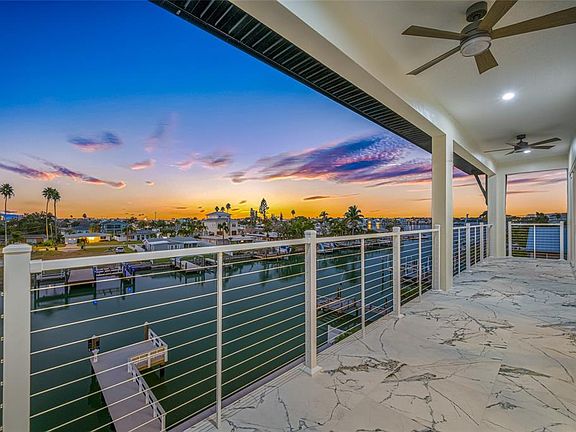 5th image of 534 Crystal Dr