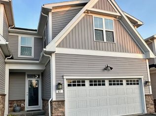 61 Oneida Rd, Canandaigua, NY 14424