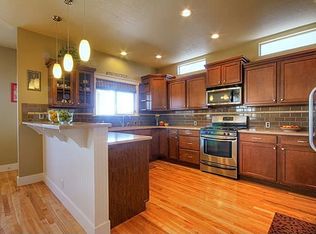 553 W Valentino St, Meridian, ID 83646