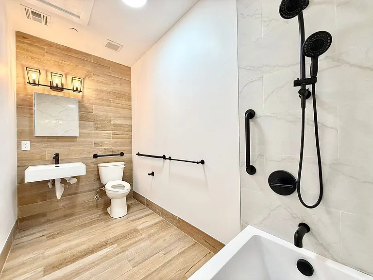 96 Clinton Ave #101A — Photo 4