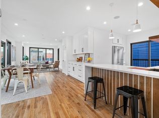 7 Springfield St #1, Cambridge, MA 02139