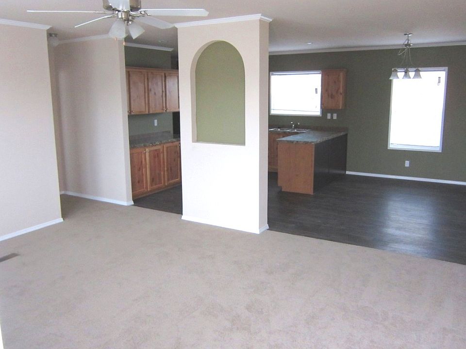 2nd image of 7460 Kitty Hawk