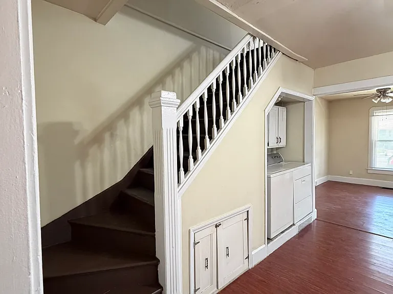 1751 W Morris St — Photo 4