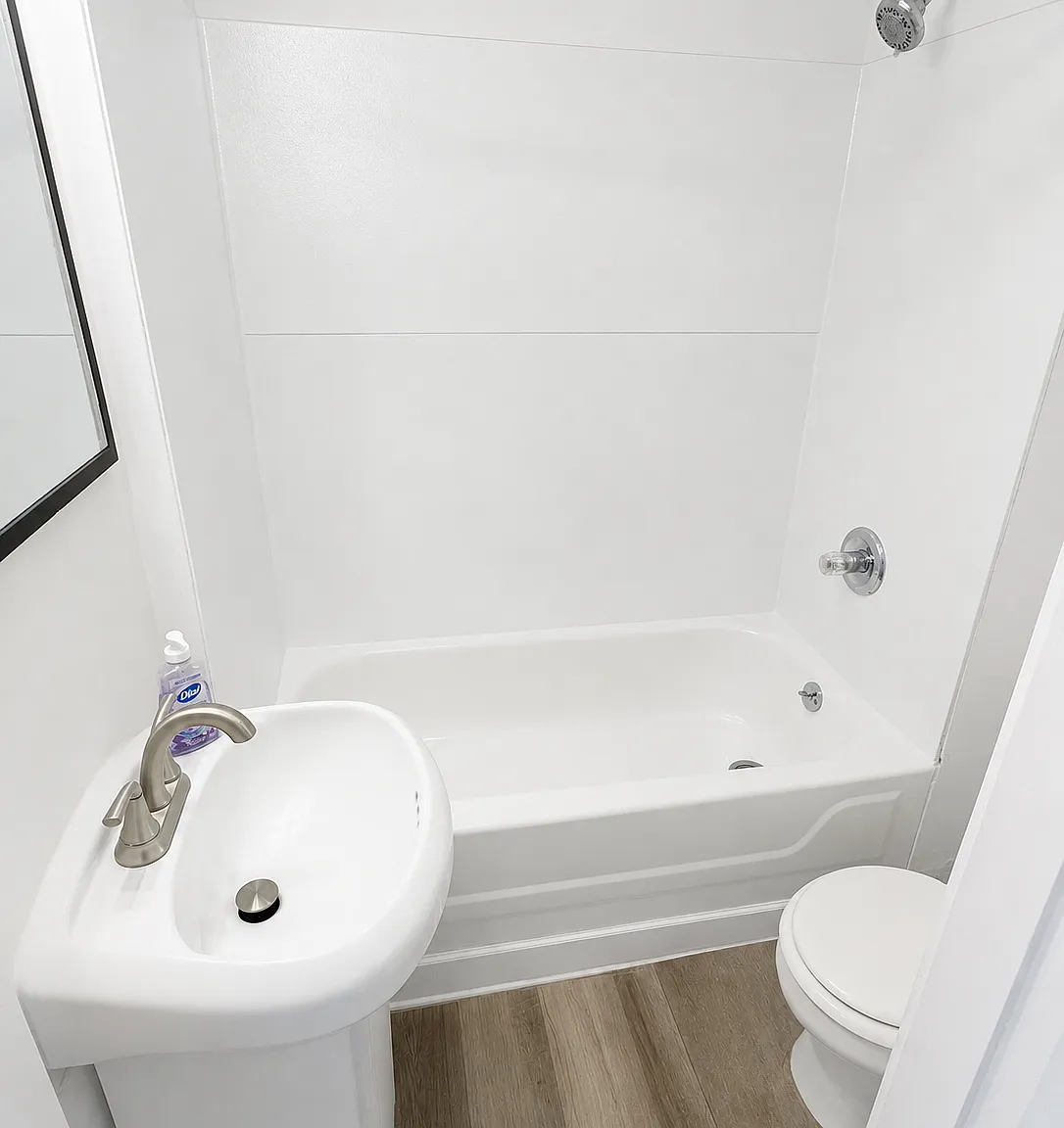 2308 W Clifton Avenue — Photo 4