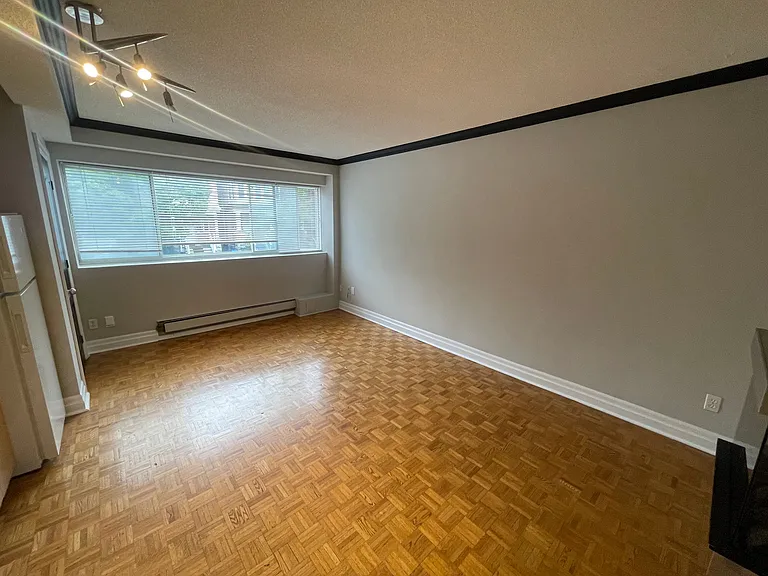 729 Cooper St — Photo 8