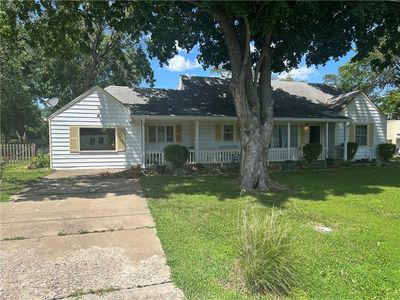 8540 E 81st Ter, Raytown, MO, 64138