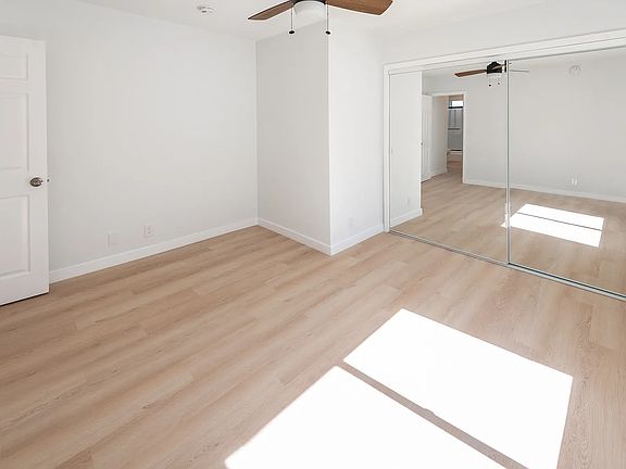 3rd image of 2759 S Redondo Blvd #2759