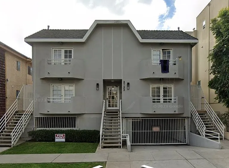 Bentley — Photo 1