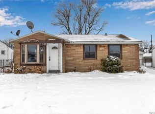 100 Crescent Ct, Cheektowaga, NY 14225