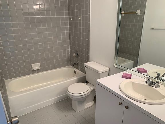 2nd image of 1400 Jefferson Dr APT E