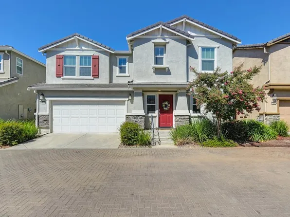 9 Captains Gate Pl, Sacramento, CA 95835