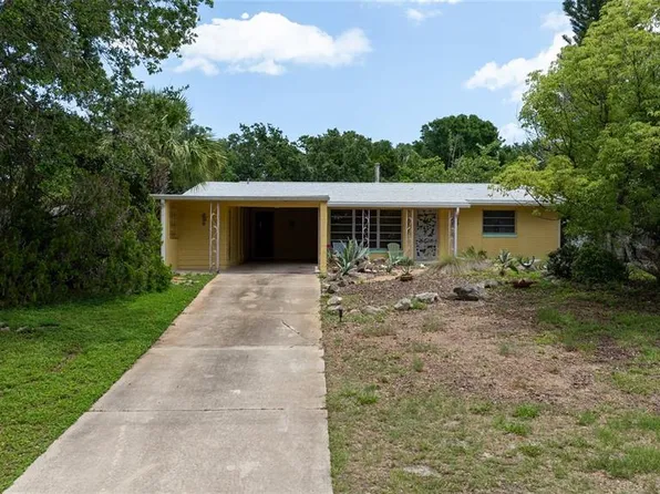 2107 Saxon Dr, New Smyrna Beach, FL 32169