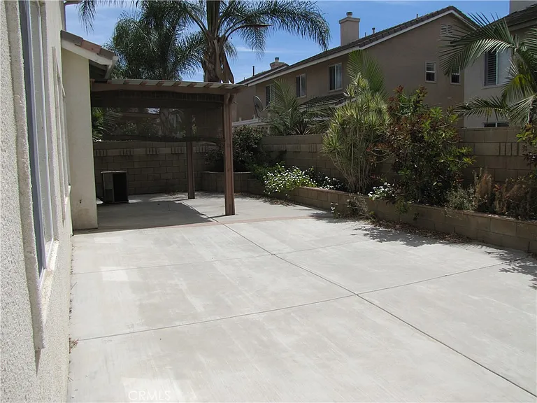 5661 Knollside Way — Photo 28