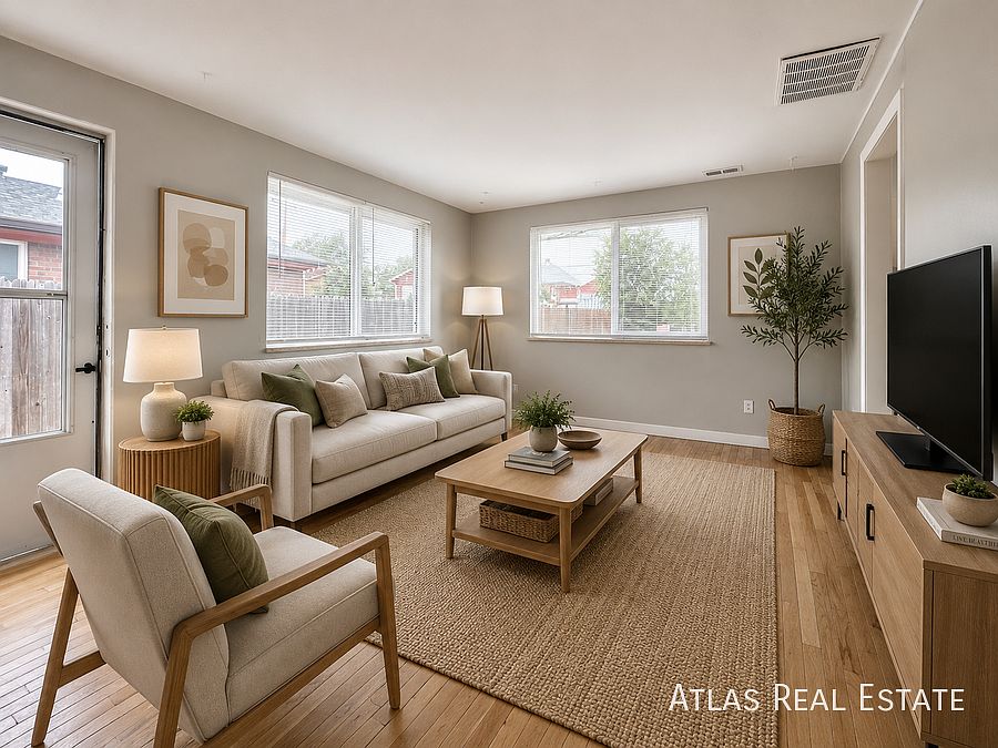 1st image of 3825 S King St #3829