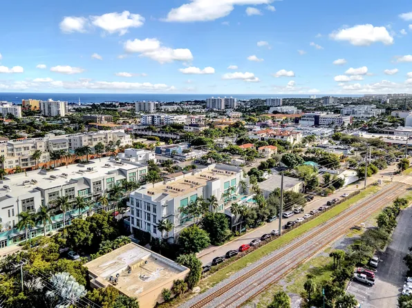 185 NE 4th Ave APT 203, Delray Beach, FL 33483