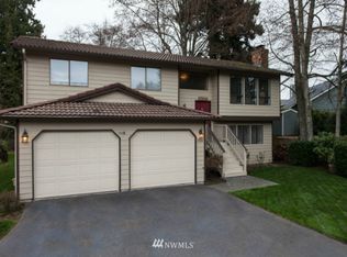 17411 54th Pl W, Lynnwood, WA 98037