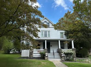 137 Closter Dock Rd APT 2, Closter, NJ 07624