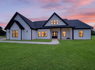 697 Vz County Road 3717, Edgewood, TX 75117