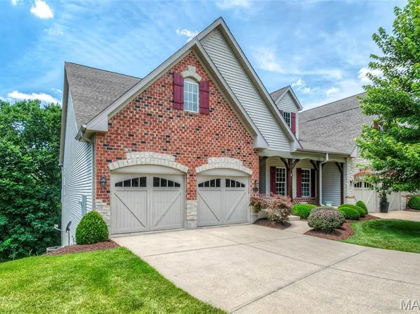 1209 Silver Fern Dr, Lake Saint Louis, MO 63367