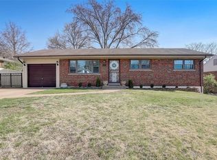 8804 Teaberry Ln, Saint Louis, MO