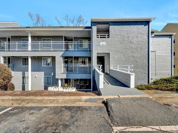207 Northlake Dr, Anderson, SC 29625