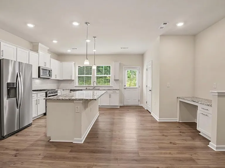 909 Falls Grove Trl — Photo 1
