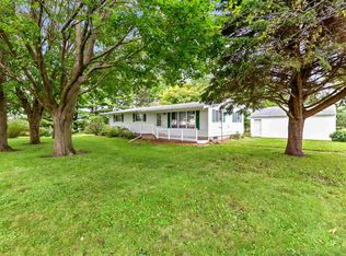 1249 230th St, Waverly, IA 50677
