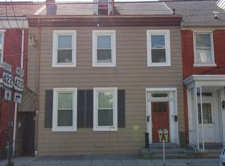 17 N 10th St APT 2, Lebanon, PA 17046