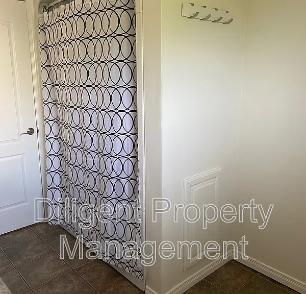 1326 Hopewell Ave #PROPERTY — Photo 19
