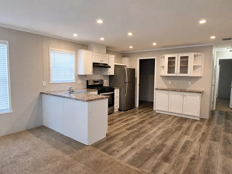 Northdale Estates — Photo 15