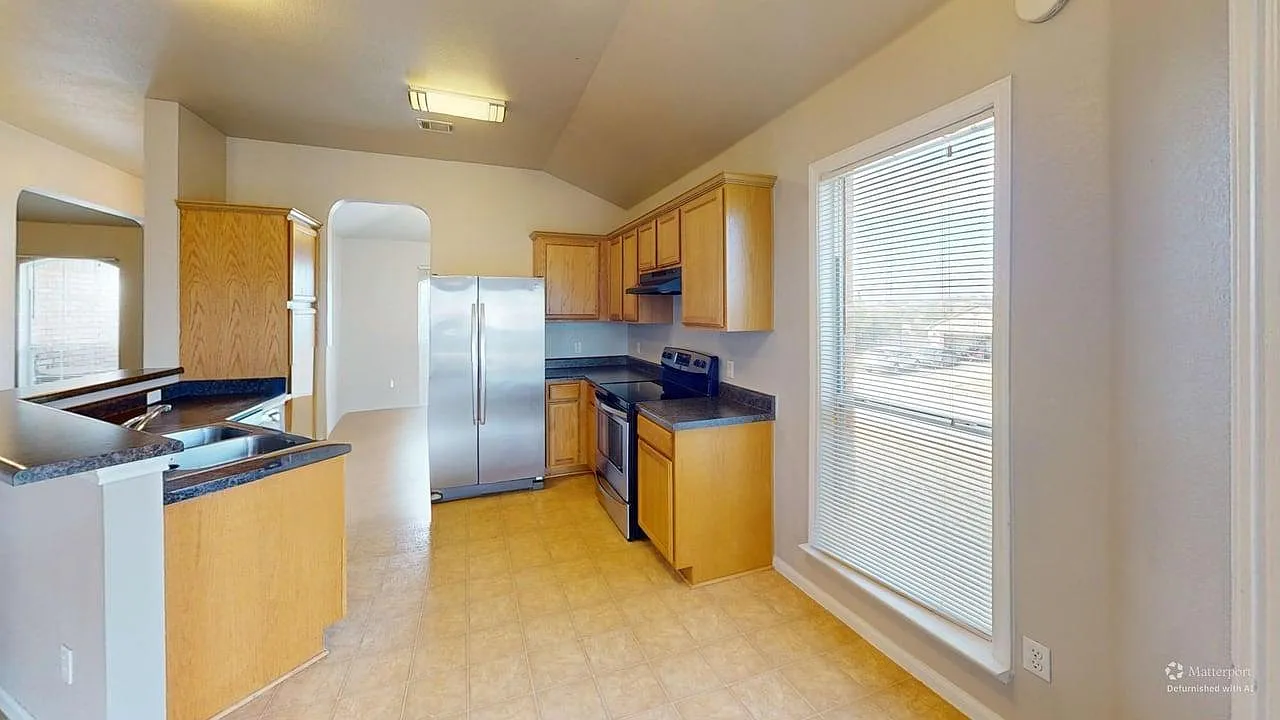 601 Cattail Circle - 1 — Photo 2