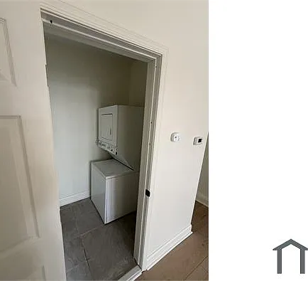 823 N Hutton St — Photo 6