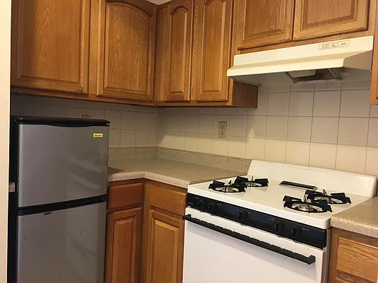 Rented by Lang Realty LLC | media 14