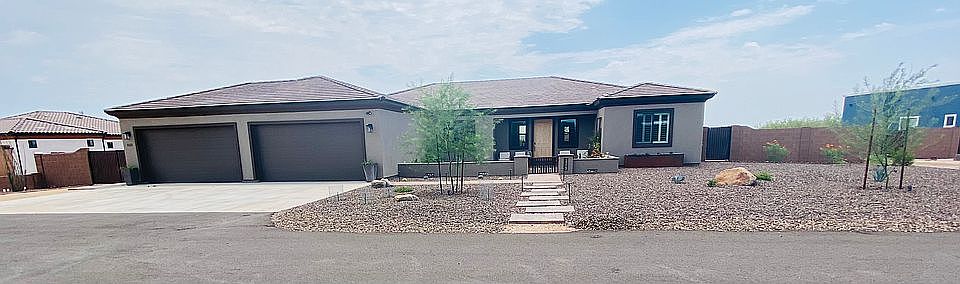 1st image of 1113 E Desert Hills Estate Dr