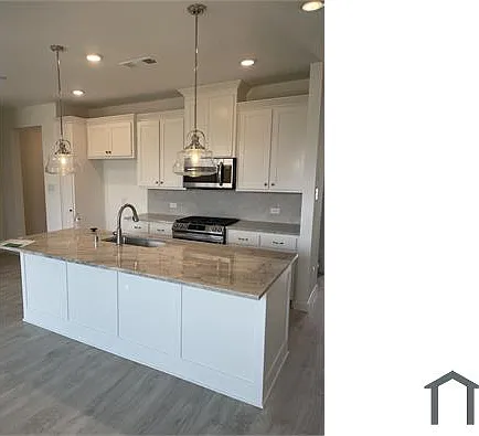 715 Tower Rd — Photo 8