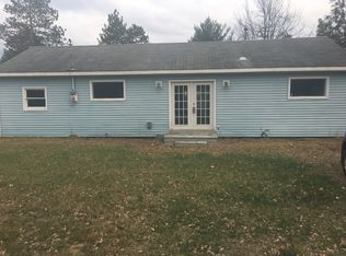 10206 Carnation Ct, Saint Helen, MI 48656