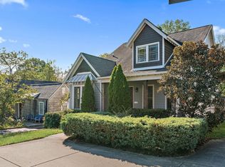 1952B Porter Rd, Nashville, TN 37206