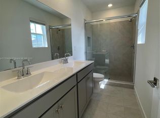 794 SE 18th St, Homestead, FL 33034