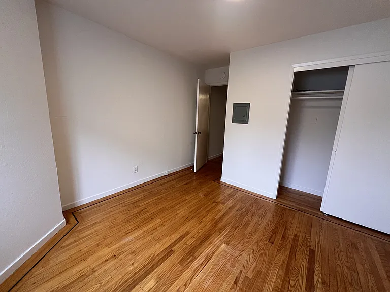 121 Broderick St #9 — Photo 7
